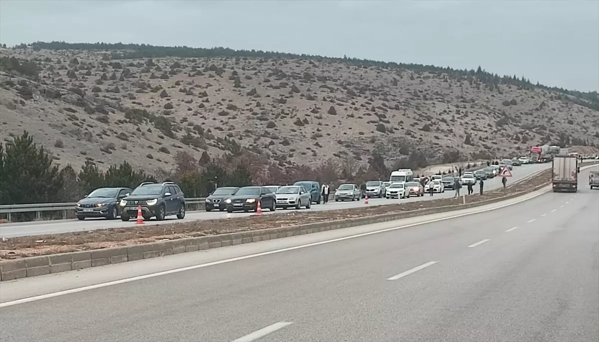 Konya’da Çekici Alev Alev Yandı